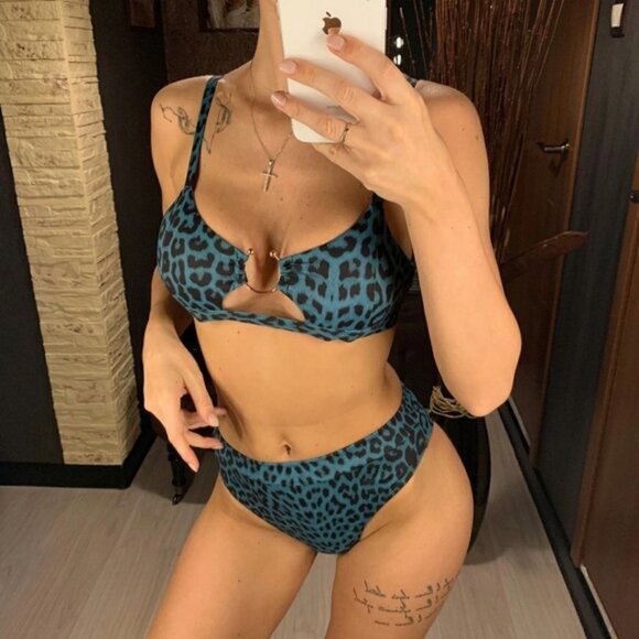 New Cut Out BraletteTop High-waist Bikini Set - Picture 2 of 9